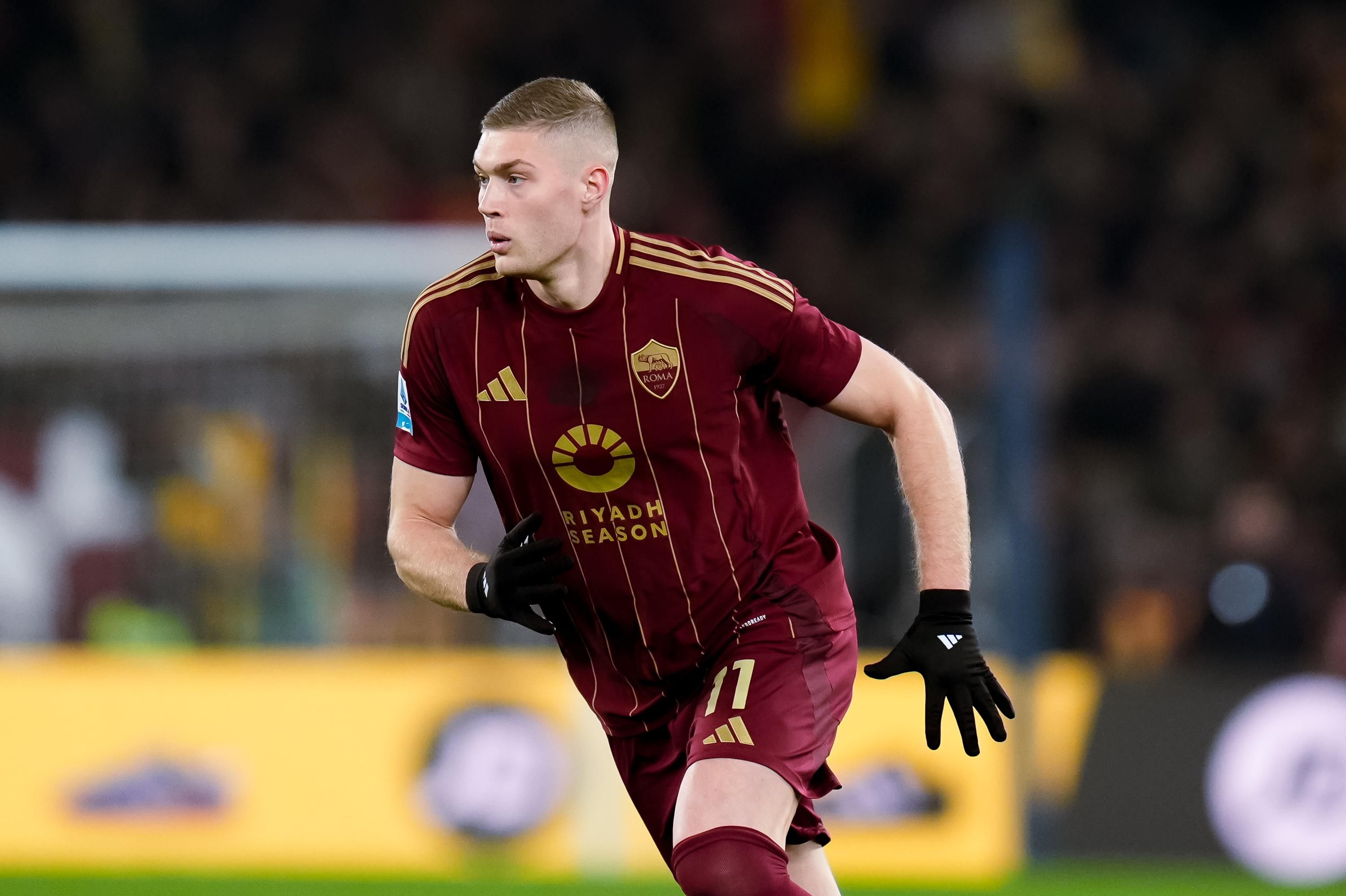 Артем Довбик забил в ворота Пармы