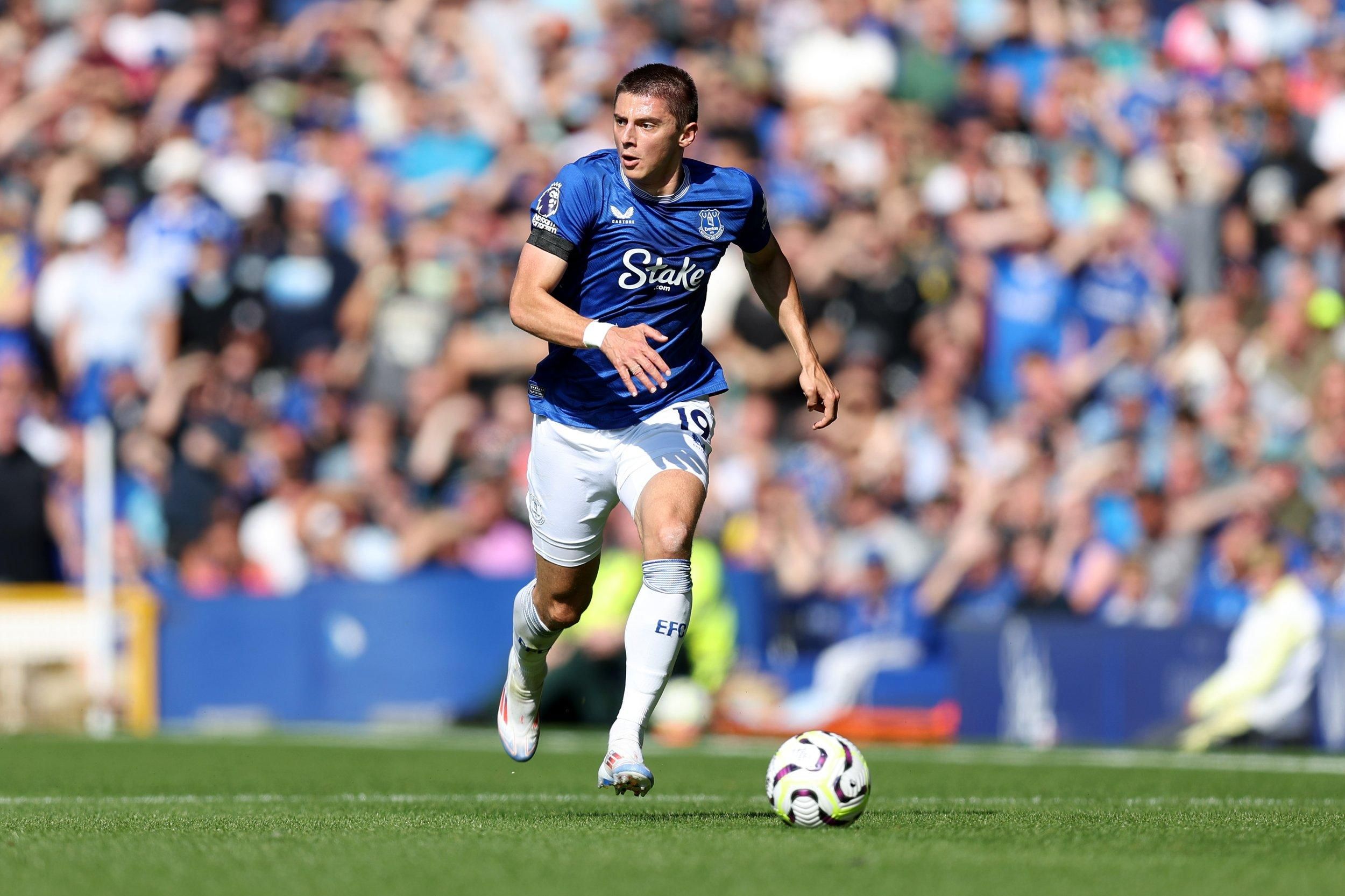 Виталий Миколенко заинтересовал клуб АПЛ - кто хочет приобрести защитника