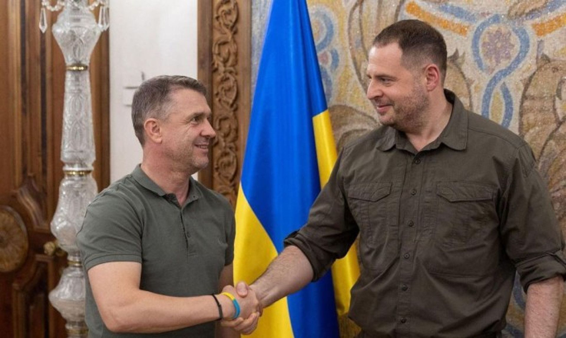 Єрмак та Ребров - які стосунки у керівника Офісу Президента та тренера збірної - Sport News 24 Єрмак та Ребров - які стосунки у керівника Офісу Президента та тренера збірної - Sport News 24