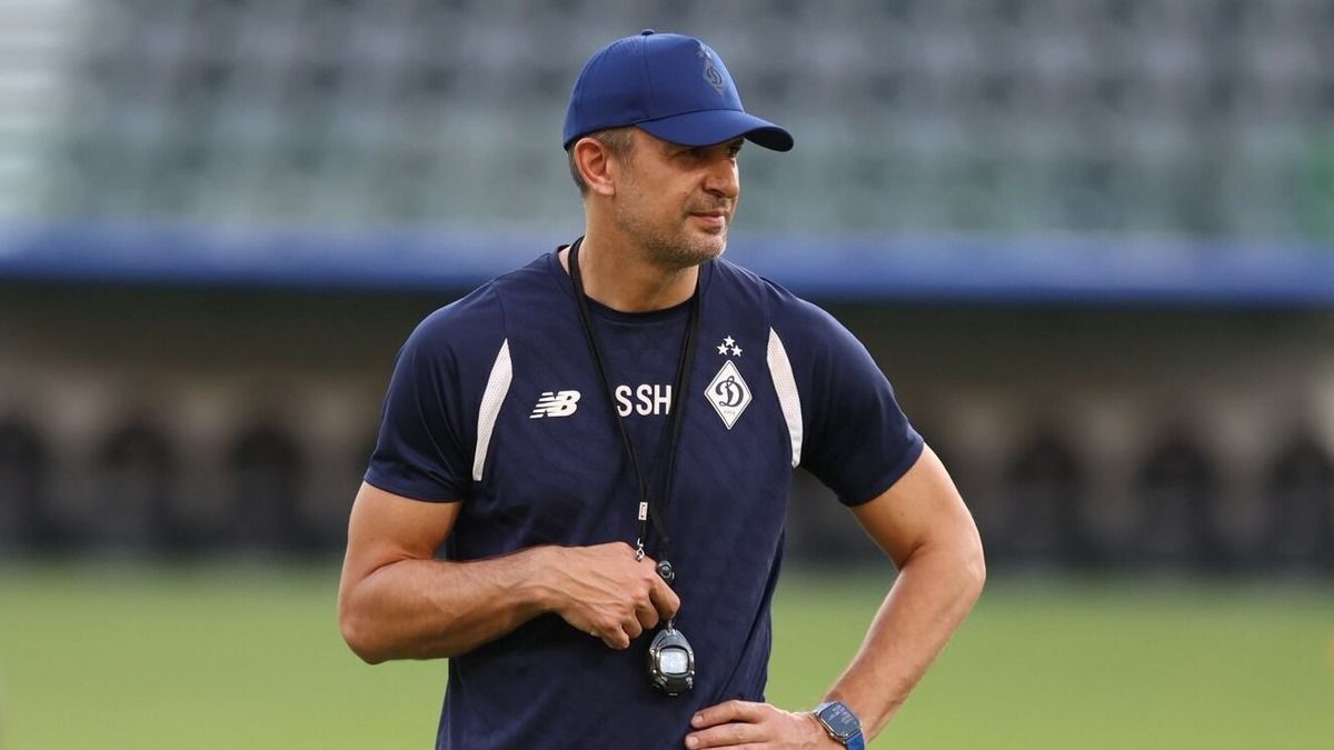 Александр Шовковский остается тренером киевлян Александр Шовковский остается тренером киевлян