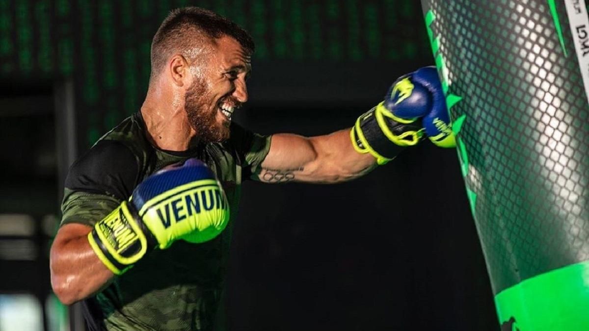 Ломаченко про рішення завершити кар'єру Ломаченко про рішення завершити кар'єру