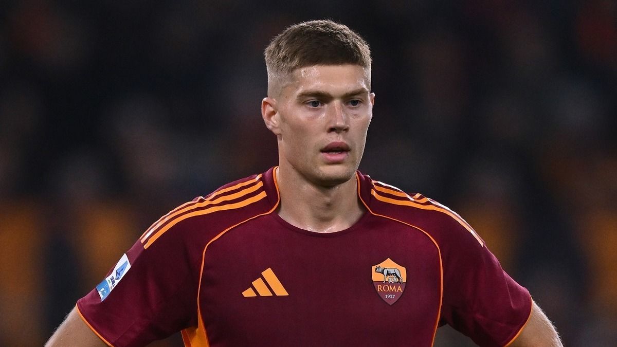 Артем Довбик може покинути Рому - куди перейде український футболіст взимку 2026 року Артем Довбик може покинути Рому - куди перейде український футболіст взимку 2026 року