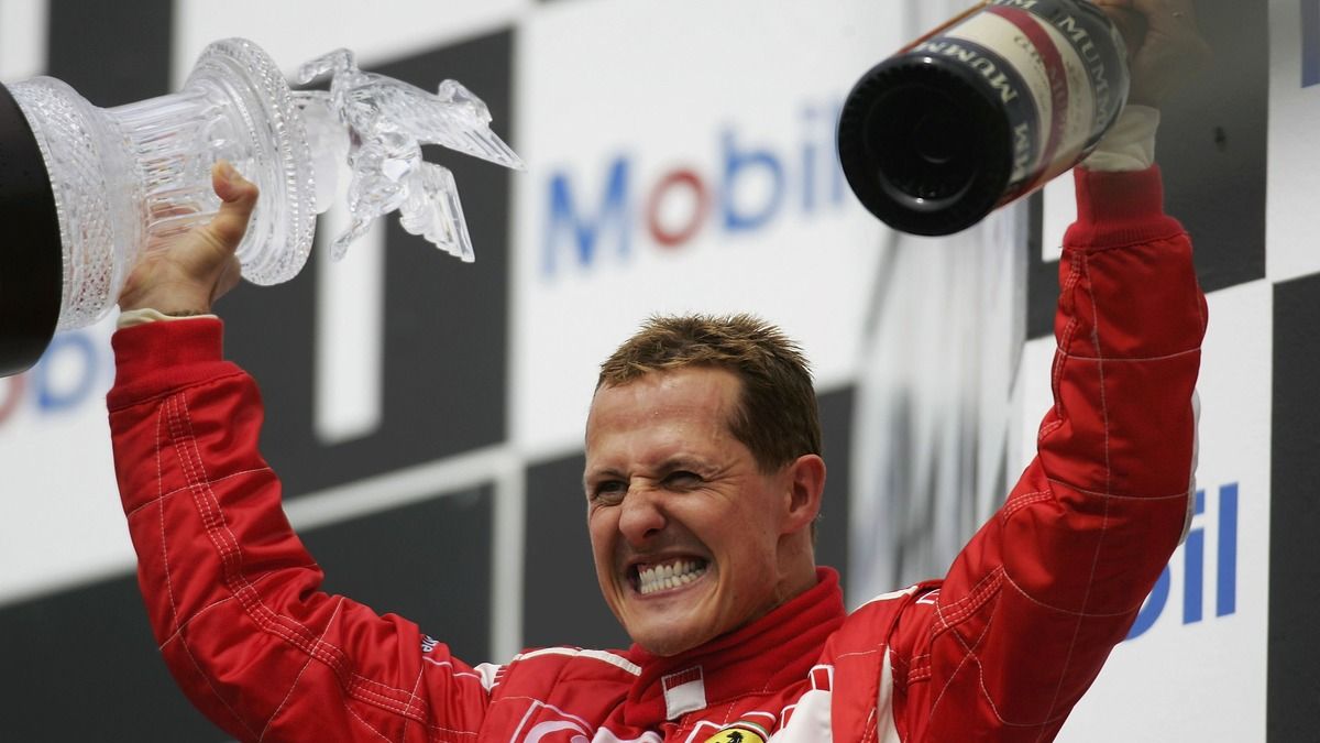 Михаэль Шумахер возглавил рейтинг самых богатых пилотов Формулы-1