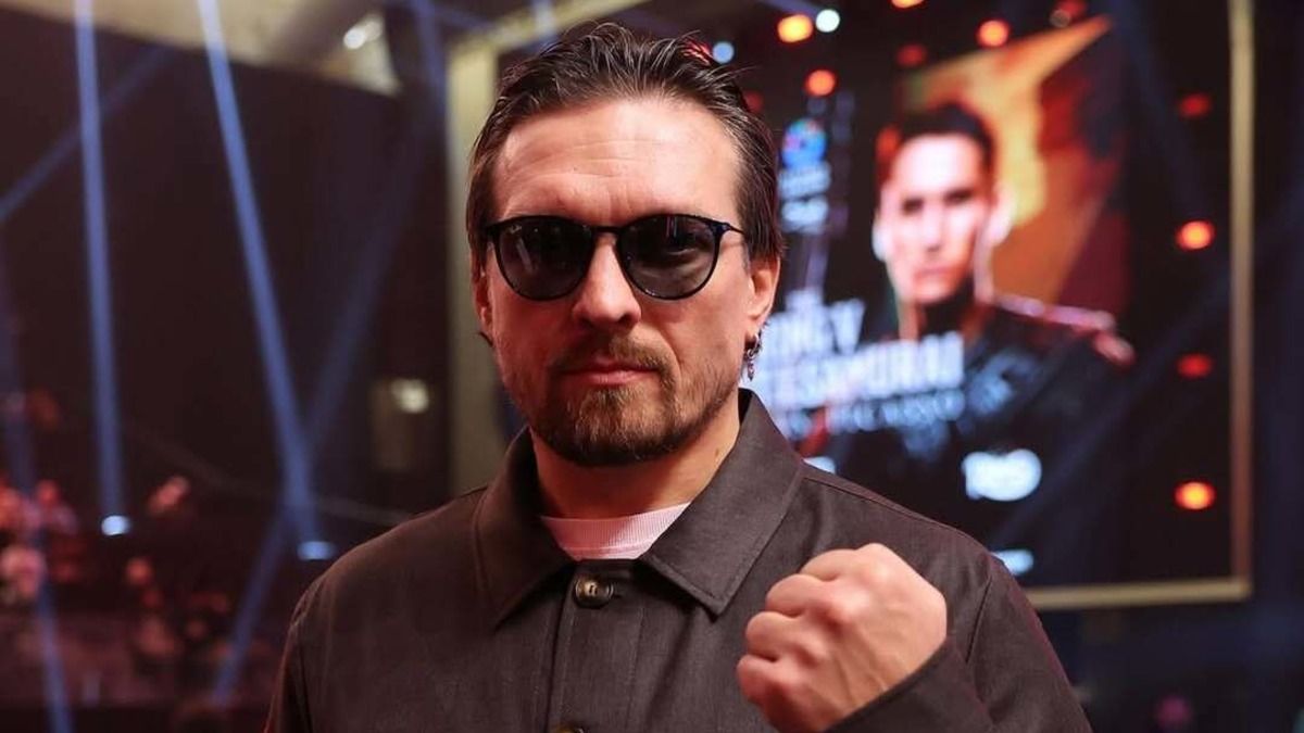 Усик привітав з Різдвом за юліанським календарем 7 січня 2026 - відео Усик привітав з Різдвом за юліанським календарем 7 січня 2026 - відео
