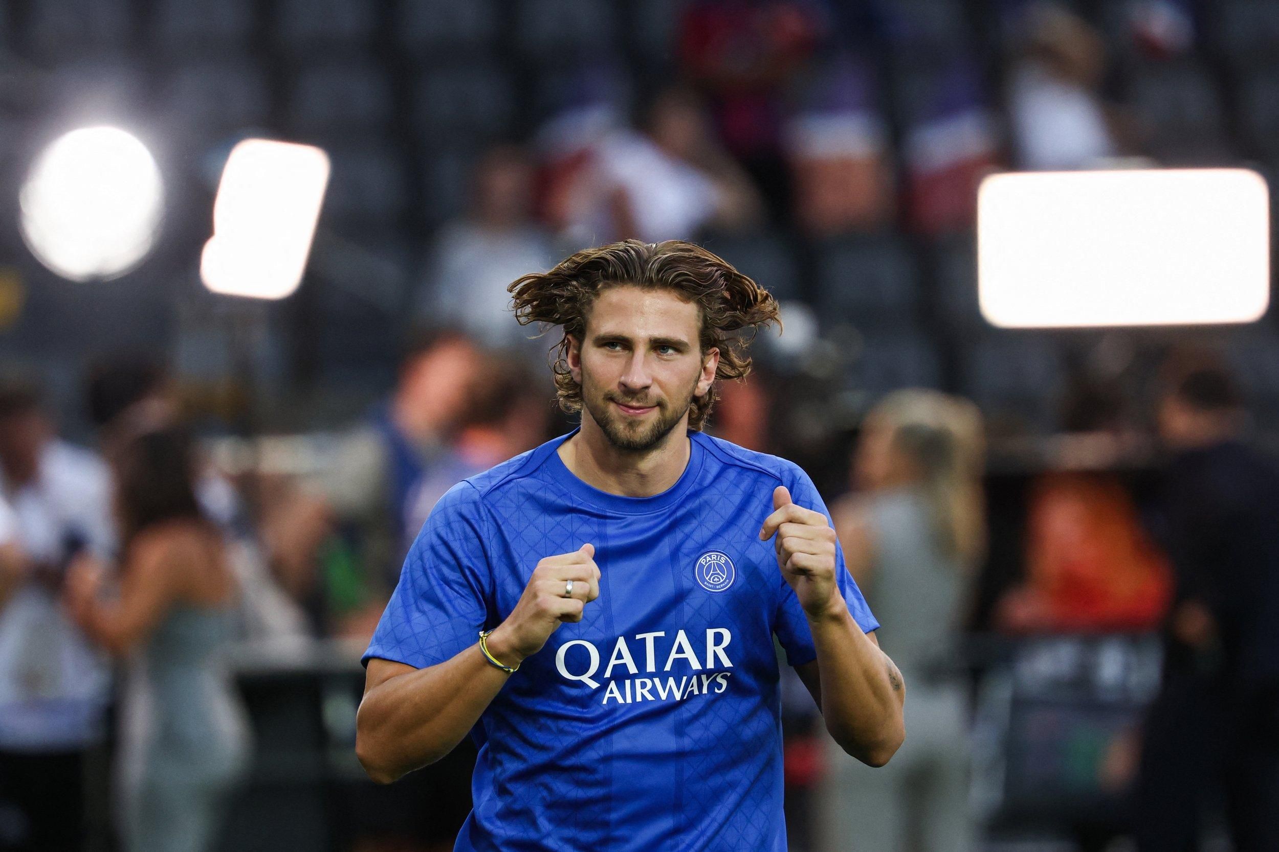 Илья Забарный забил гол на тренировке ПСЖ