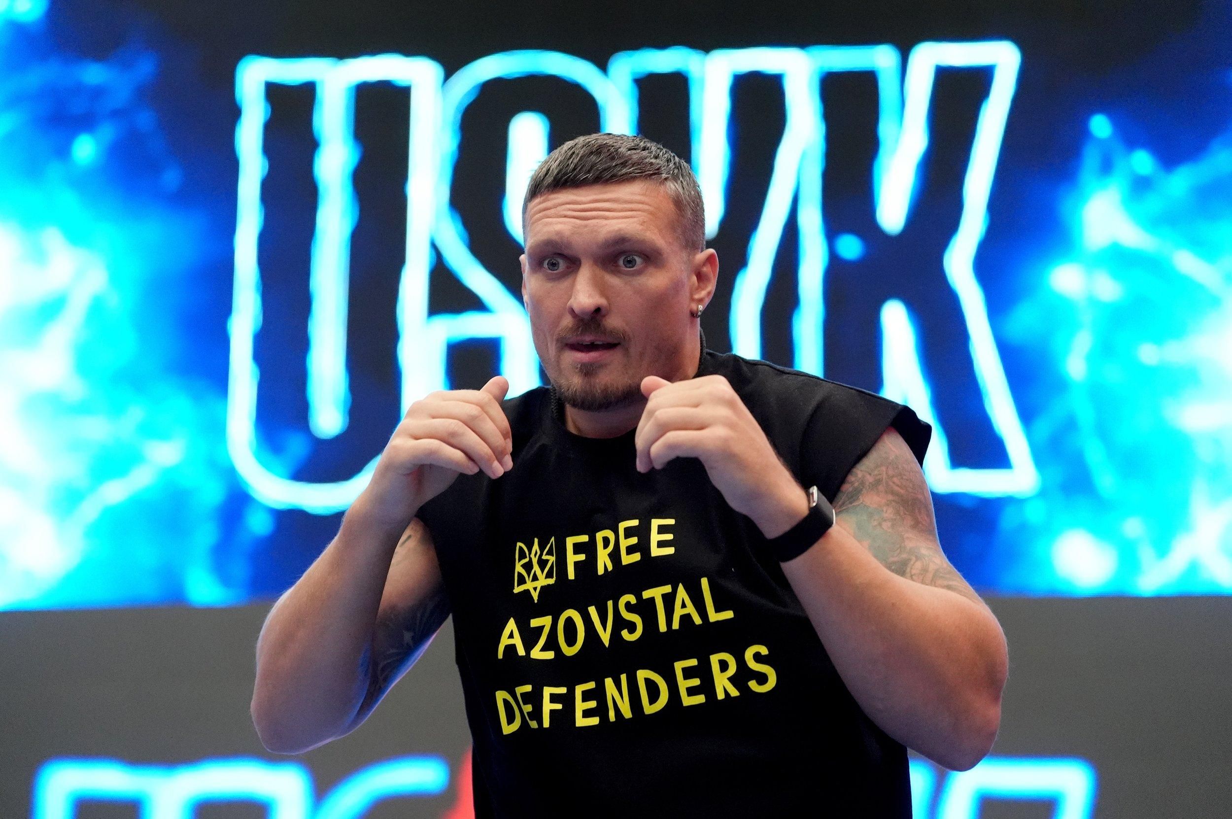 Чемпіон у рингу, турист вдома: Усик відверто розповів про труднощі сімейного життя