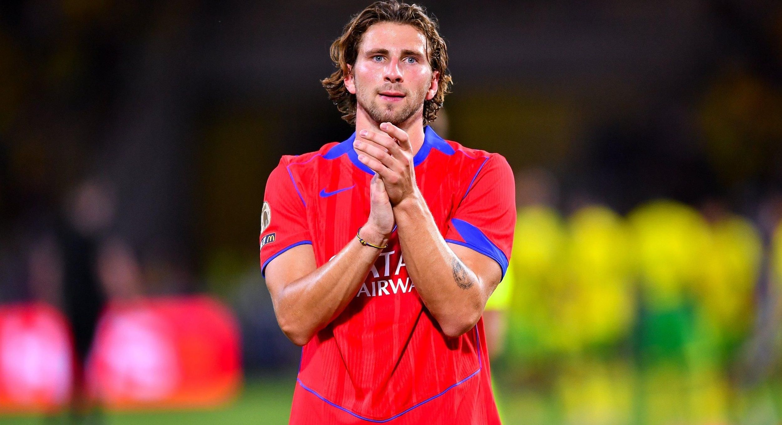 Забарный попал под шквал критики в ПСЖ