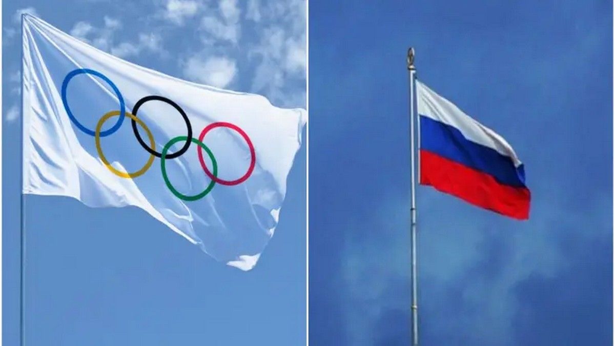 Прапори МОК та Росїї 