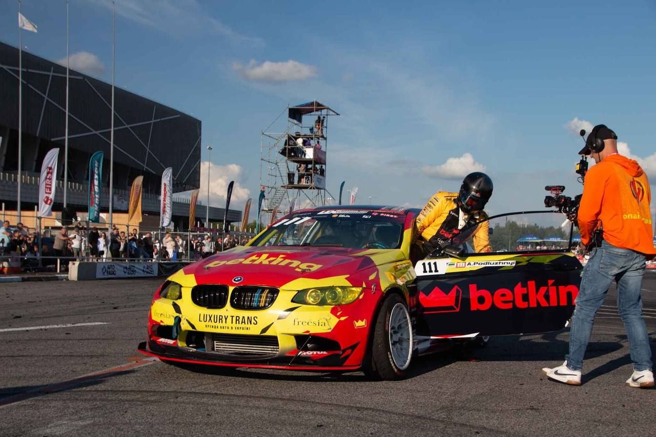 Артур Подлужний співпрацюватиме з BETKING
